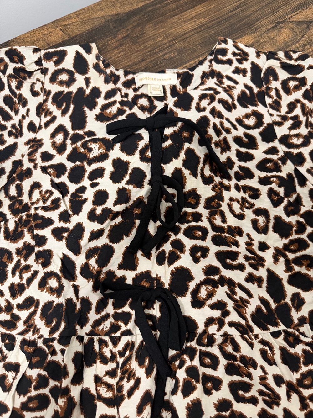 Monteau Los Angeles • Leopard Blouse • Peplum • Large - Picture 2 of 5